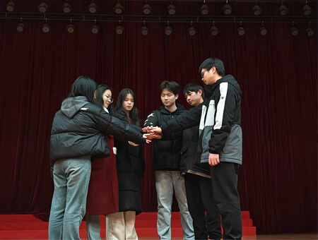 码梦者team-10