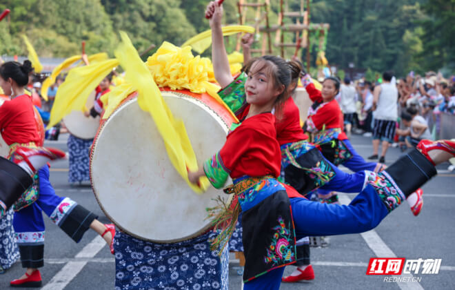 湘韵四时赶秋节