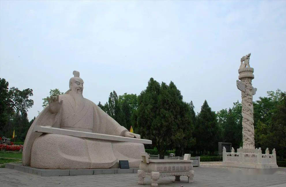 舜帝石雕